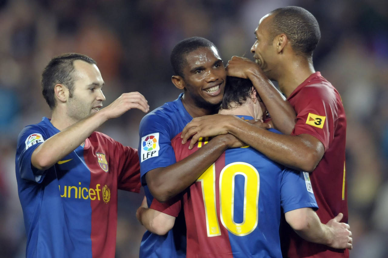 包含巴萨力克摩洛哥，恩昆库三分雨点燃全场的词条