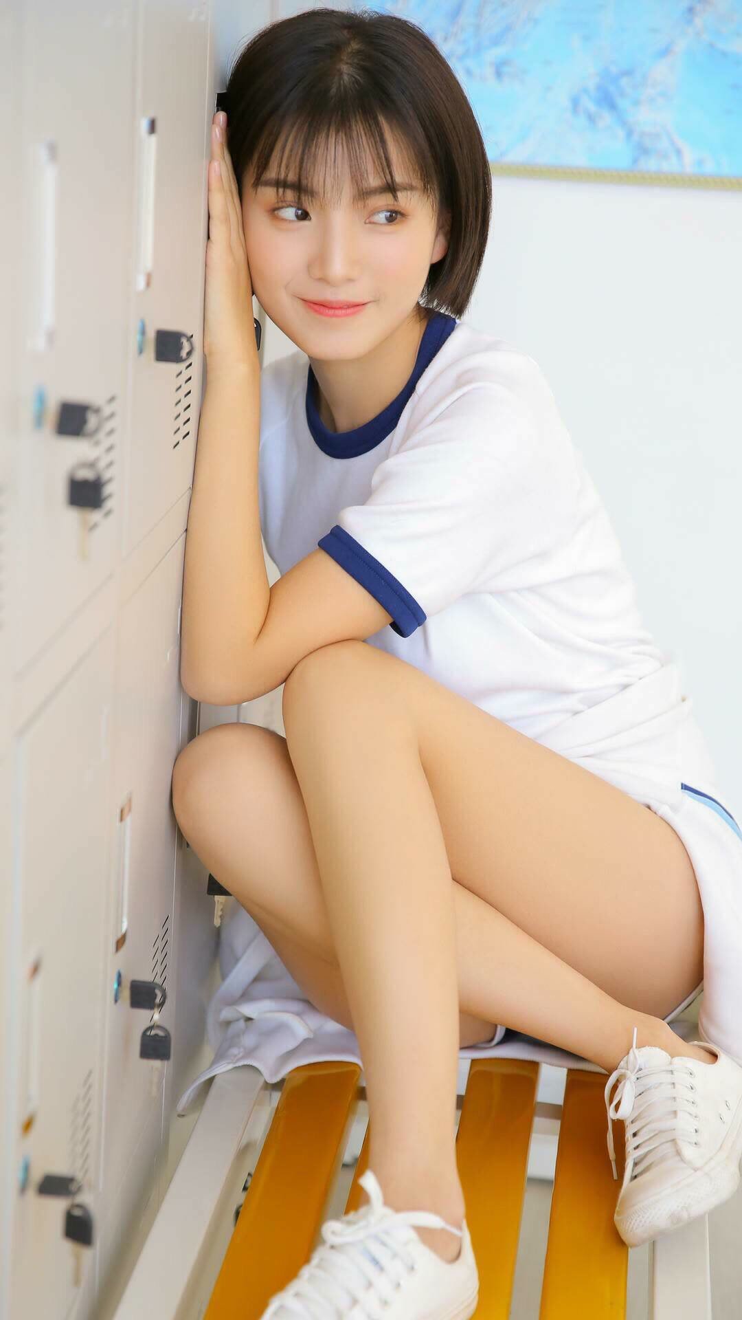 沙漠里的冷雨夜，当边缘人蒂亚戈将沙特金元足球踢进深渊