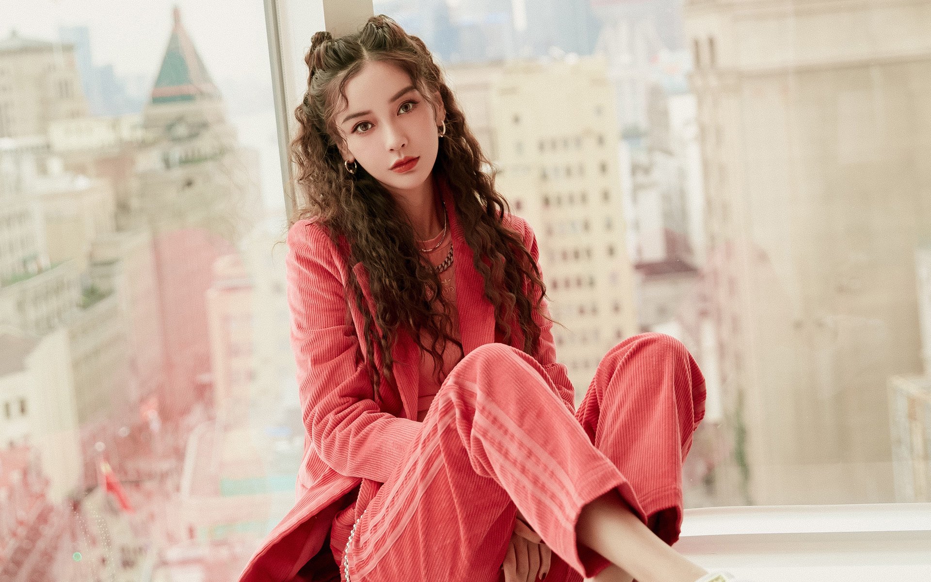 跨越球场的决胜瞬间,从NBA总决赛到南非绿茵的终极较量